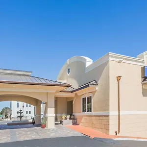 ** Hotell Days By Wyndham - Historic Downtown USA