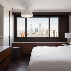 Отель Marriott Downtown