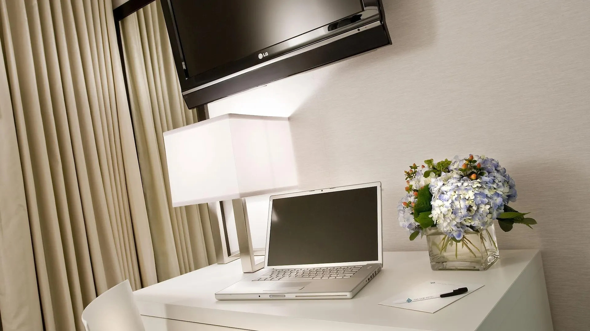 The Moore, New York City, A Member Of Design Hotels United States